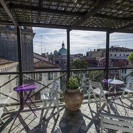 Ai Due Fanali (adults Only) 3*