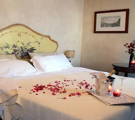 Ai Due Fanali 3* Venezia