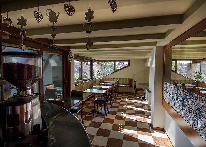 Ai Due Fanali (adults Only)