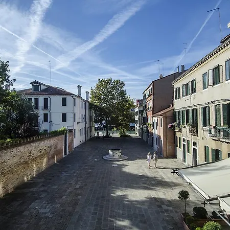 Ai Due Fanali (adults Only)