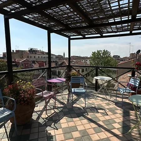 Ai Due Fanali Adults Only Отель 3*
