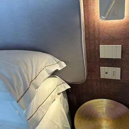 Ai Due Fanali Adults Only 3*