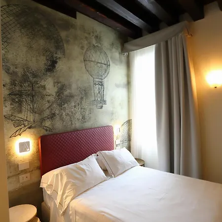Ai Due Fanali Adults Only Venetië