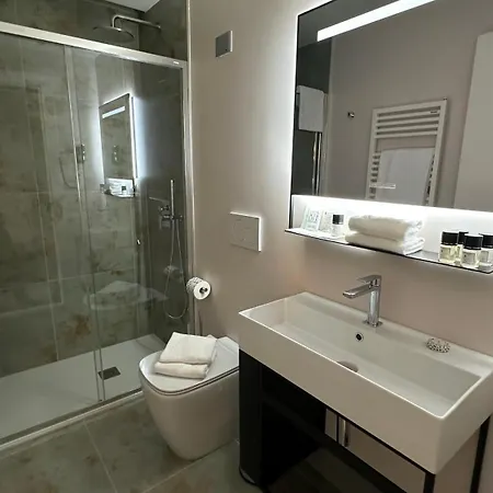 Отель Ai Due Fanali Adults Only 3*