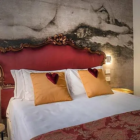 Ai Due Fanali (adults Only) 3*