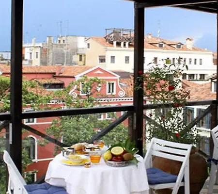 Ai Due Fanali (adults Only)