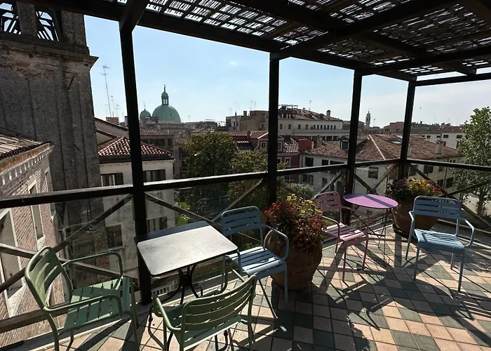 Ai Due Fanali (adults Only) Hotel