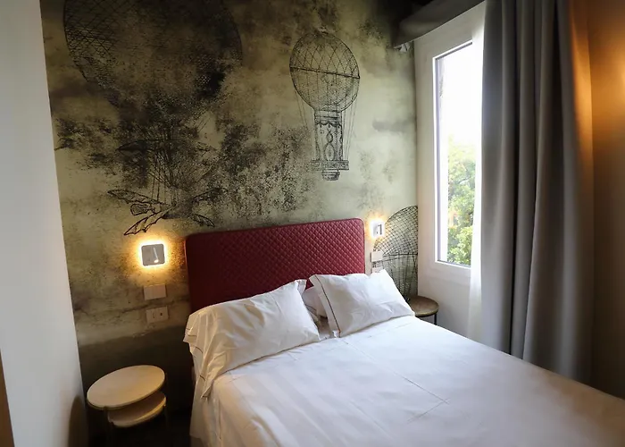 Ai Due Fanali (adults Only) 3*