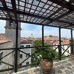 Ai Due Fanali Hotel