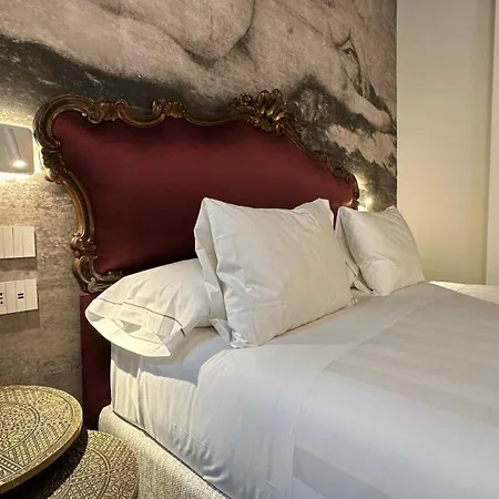 Ai Due Fanali (adults Only) البندقية