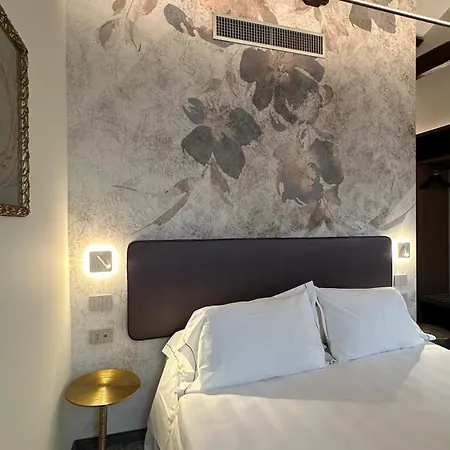 Ai Due Fanali (adults Only)